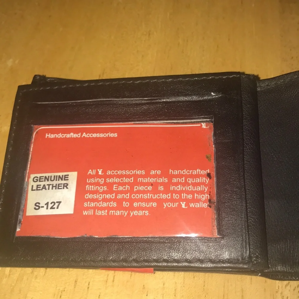 New Bi fold genuine leather wallet black